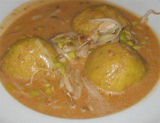 Tom-Tom with peanut soup