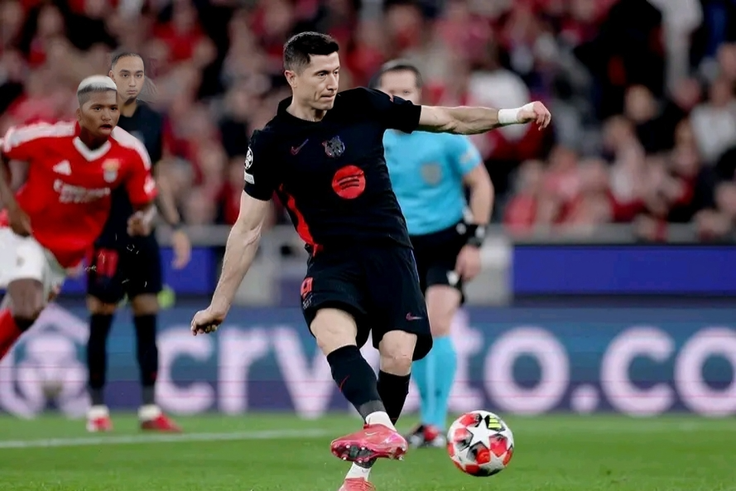 Champions League: Barcelona run-riot to beat Benfica in nine-goal thriller