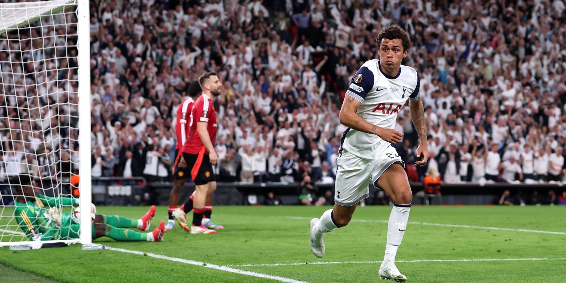 Europa League Final: Tottenham end 17-year title drought with epic win over Man United