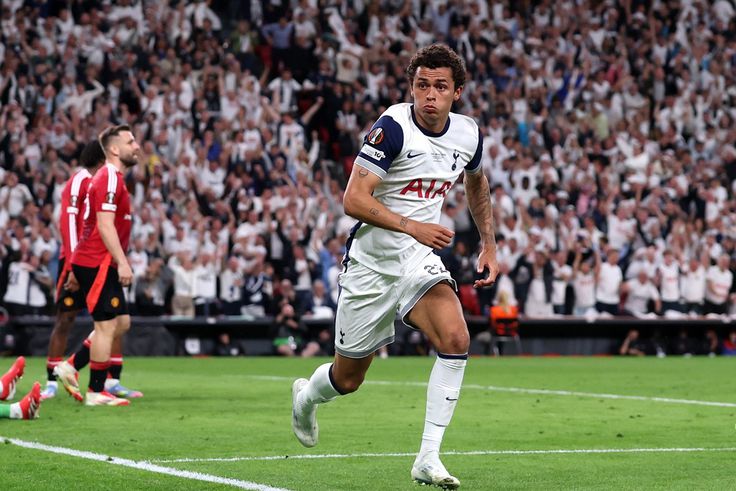 Europa League Final: Tottenham end 17-year title drought with epic win over Man United