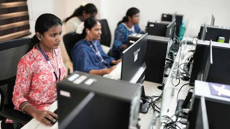 Objectways employees sift and sort data that will be used to in machine learning and generative AI applications. (Photo by Selvaprakash Lakshmanan)