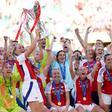 Arsenal Women | Photo by Maja Hitij/Getty Images