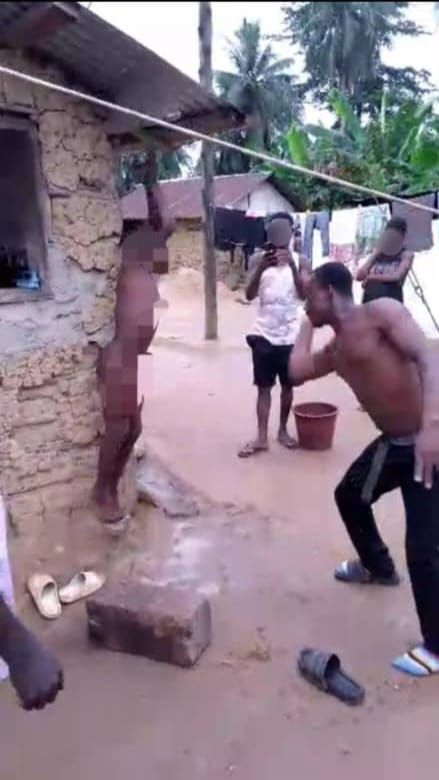 W/R: Police rescue 12-year-old boy tortured in viral video; 2 suspects arrested