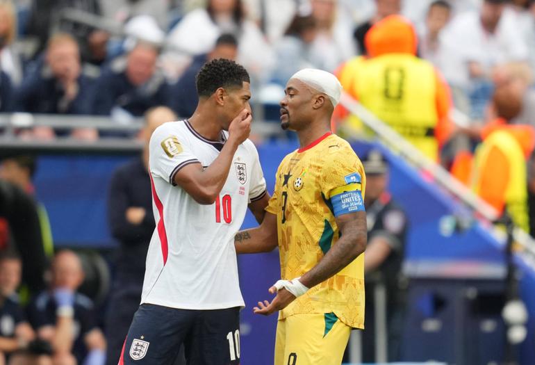 Jude Bellingham (England) and Jordan Ayew (Ghana) gestures during England and Ghana, Group L FIFA World Cup, WM, Weltmeisterschaft, Fussball 2026, Boston Stadium, Boston, USA on June 23, 2026. | Photo via IMAGO