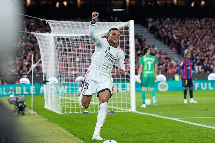 Mbappe double sinks Barcelona as Real Madrid claim thrilling El Clasico win