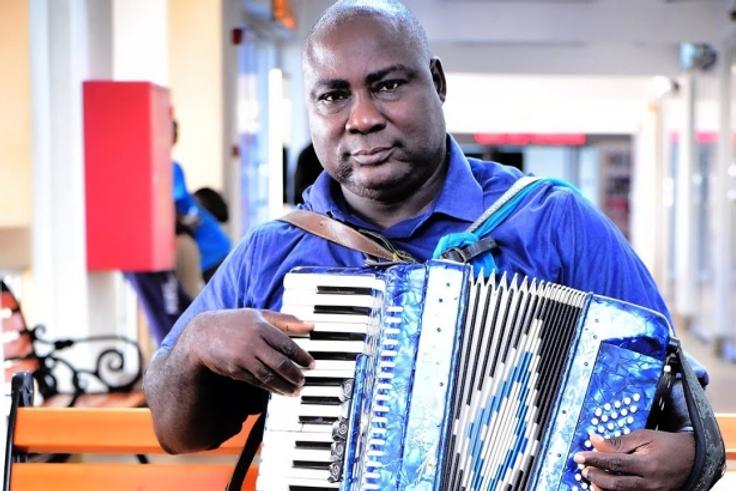 Ex-wife drags Gospel star Edward Akwasi Boateng to court, demanding 50% of Kumasi house