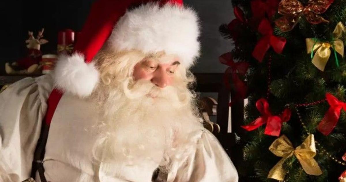 Priest forced to apologise for telling children that Santa is not real ...