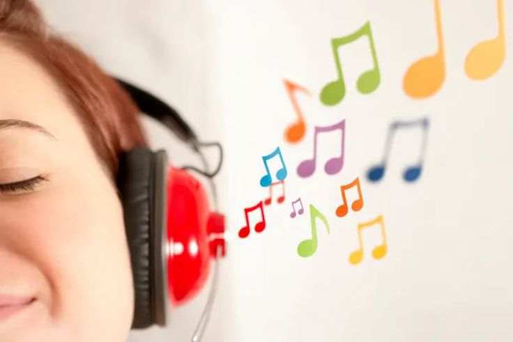 Here's why listening to music while working is a bad idea