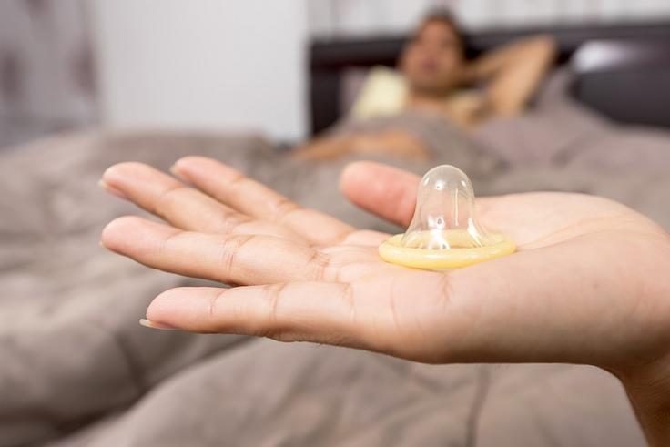 7 Solid Reasons You Should Never Forget to Use a Condom