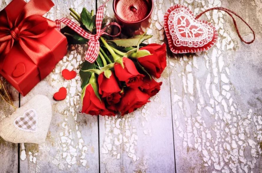 Here's why you should start planning your Val's day gifts before February 13th