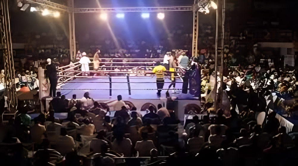 Chaos rock Bukom Boxing Arena, fans throw bottles, water at officials