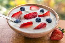 Benefits of eating yogurt in the evening