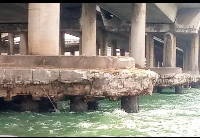 The decline of the Carter Bridge is blamed on age, water, and heavy traffic