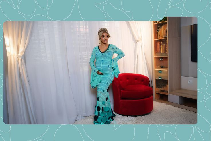 Who Knew Maternity Fashion Could Be This Extra? These 5 Stars Did
