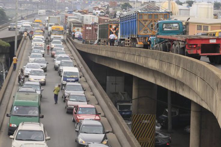 Lagos govt diverts traffic for emergency maintenance work on Marine Bridge