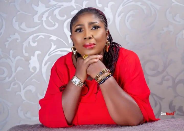 Nollywood actress Oby Kechere