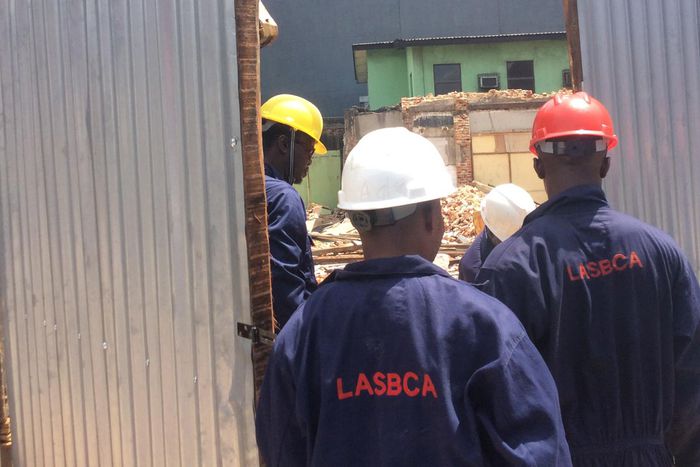 Lagos denies pulling down Lekki building in viral video