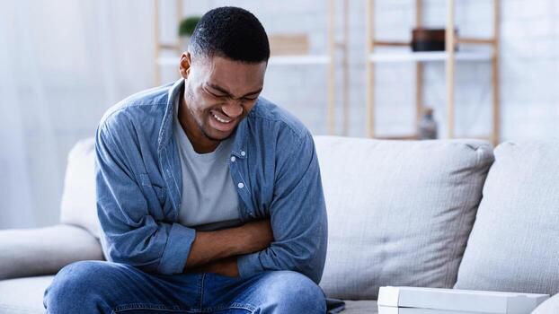 dangers-of-using-phone-toilet