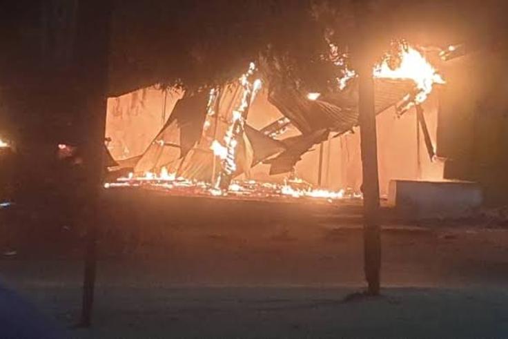 Pandemonium in Osun as customs officer, wife and their 4 children die