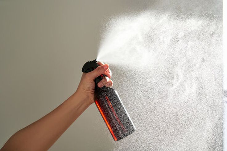 DIY: How to make homemade air spray with essential oils