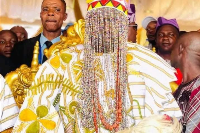 PHOTOS: Oba Owoade crowned 46th Alaafin of Oyo in grand style