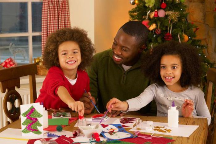 How to keep your kids engaged this holiday season
