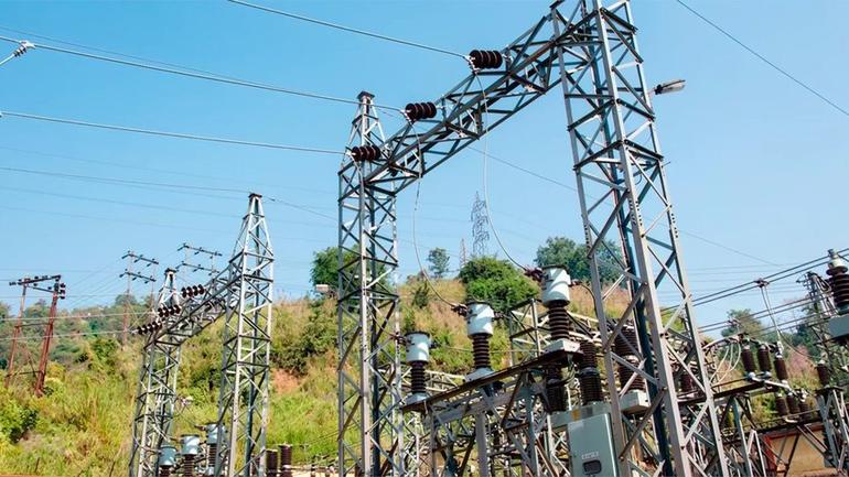 Large-scale solar grids