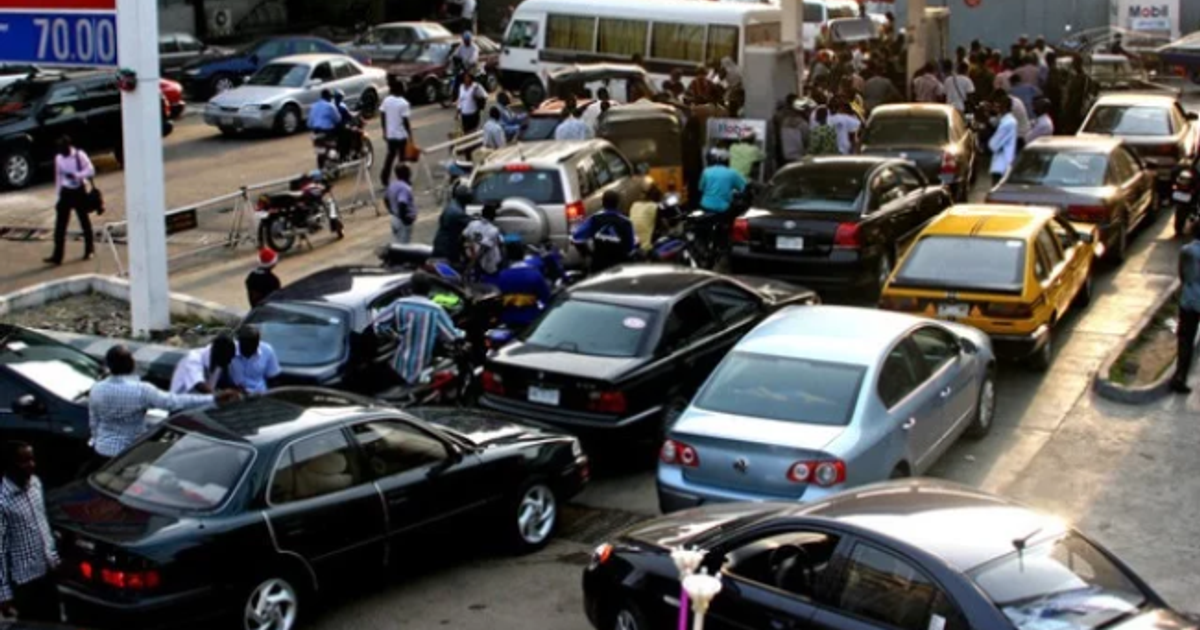 Nigeria to Let Dangote, Marketers Determine Fuel Cost as Price Hits N1,500/Litre