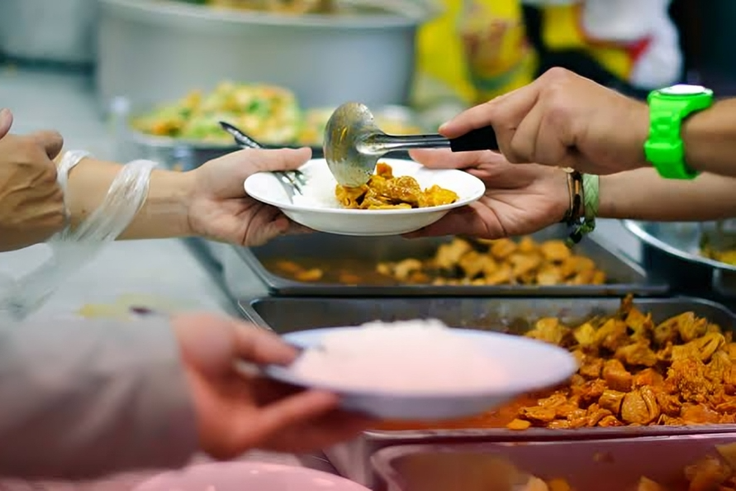 Sallah Charity: Giving back beyond Zakat al-Fitr