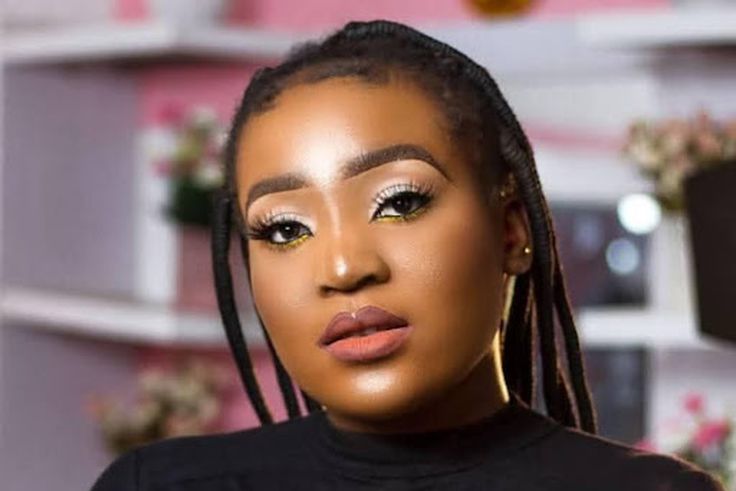 How to introduce your Lagos bae to your village aunties without drama