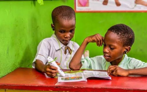 How to teach your native language to your children without compromising your schedule