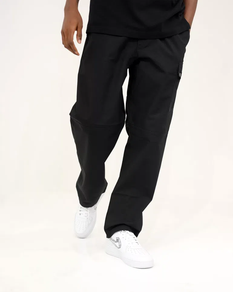 GS Relaxed Fit Cargo Trousers in Black 