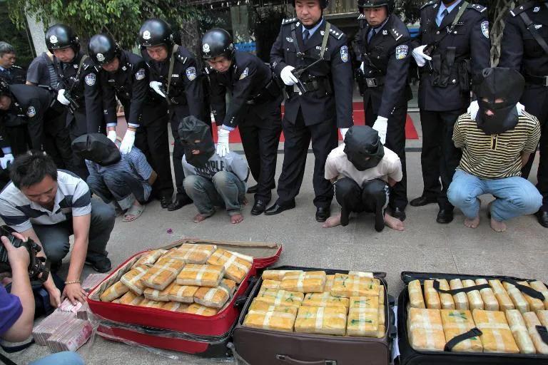 Chinese crystal meth makers