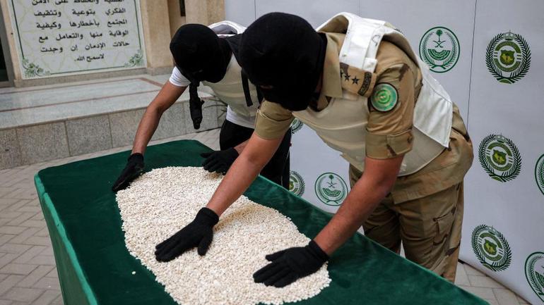 saudi-authorities-thwart-drug-smuggling-bid-worth-millions