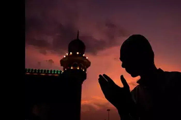 Ramadan Day 23: Intensify your efforts in last 10 days with prayers, dua, hadith