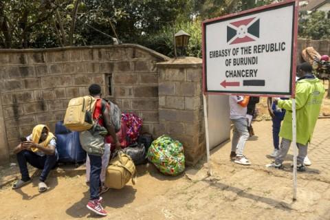Burundians at the embassy in Kenya