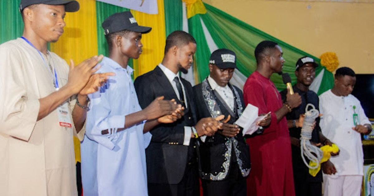Anambra students donate ₦10.7m for Tinubu’s 2027 interest form; says Tinubu changed their lives