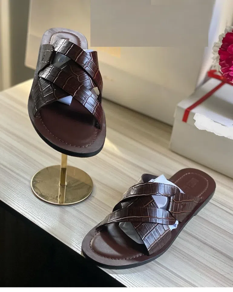 Brown Governors Alligator Skin Claw Slippers