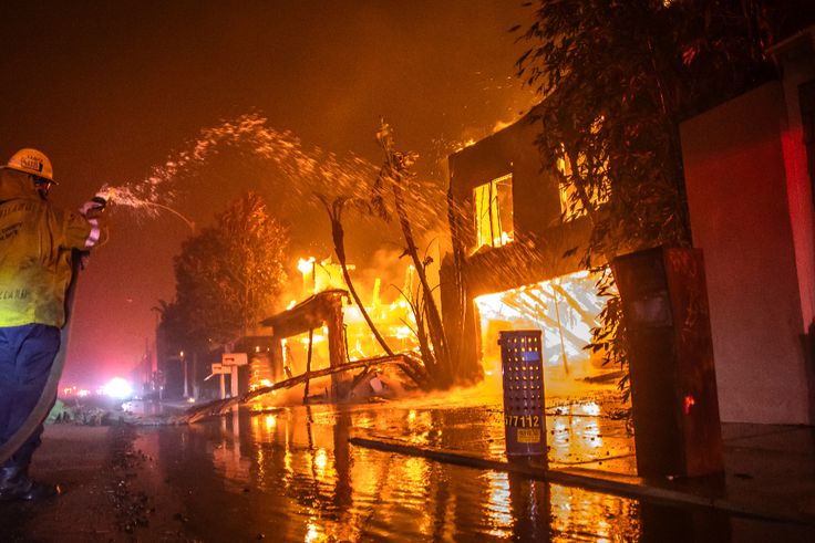 Los Angeles wildfire leaves 5 dead - causes $150 billion in damage