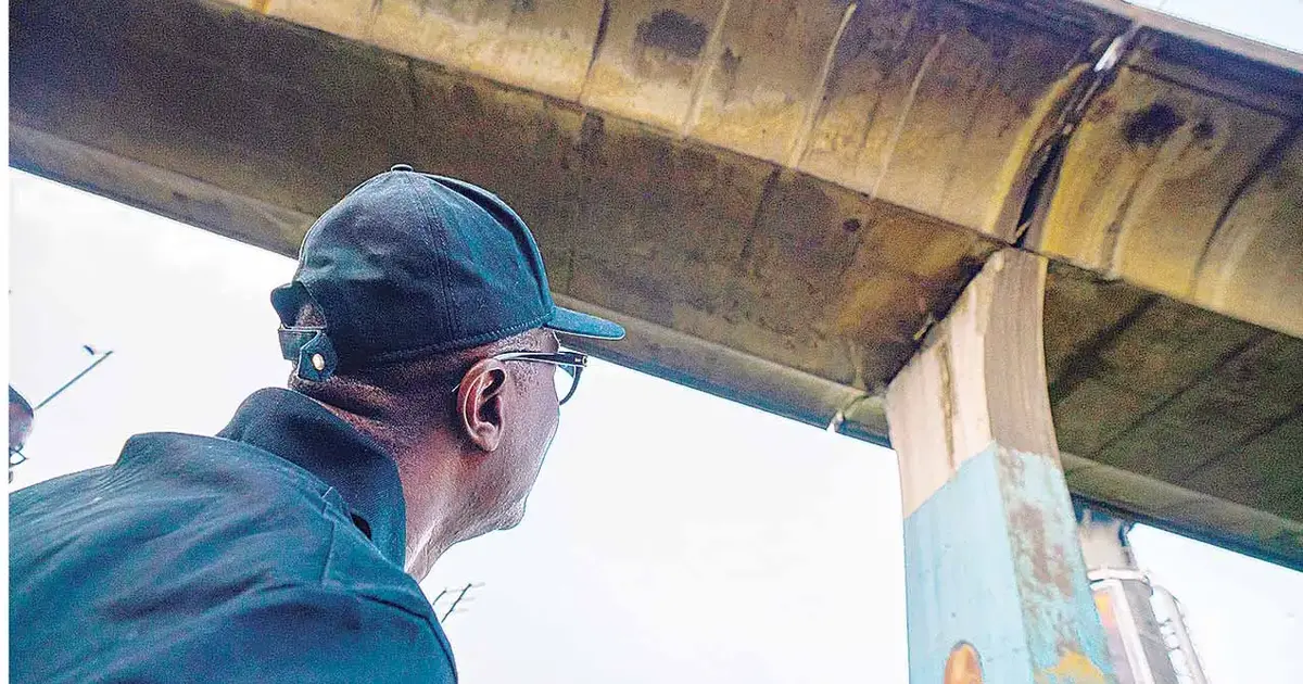 Eko Bridge closed indefinitely: Lagos Government announces emergency repairs and alternative routes for commuters