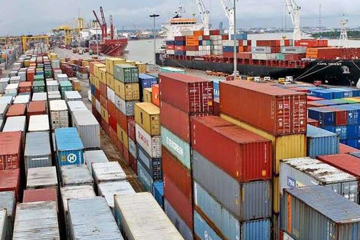 Good news for Nigerians as the Federal Government cuts tariffs on food items and vehicles