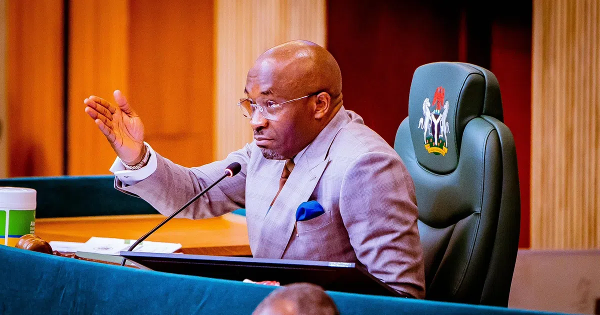 12 Lawmakers Dump PDP, YPP, LP As Fresh Defections Rock House Of Representatives