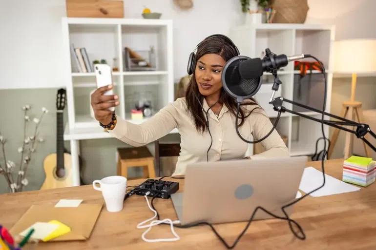 Side Hustle Time: How to make the most of your Easter holiday