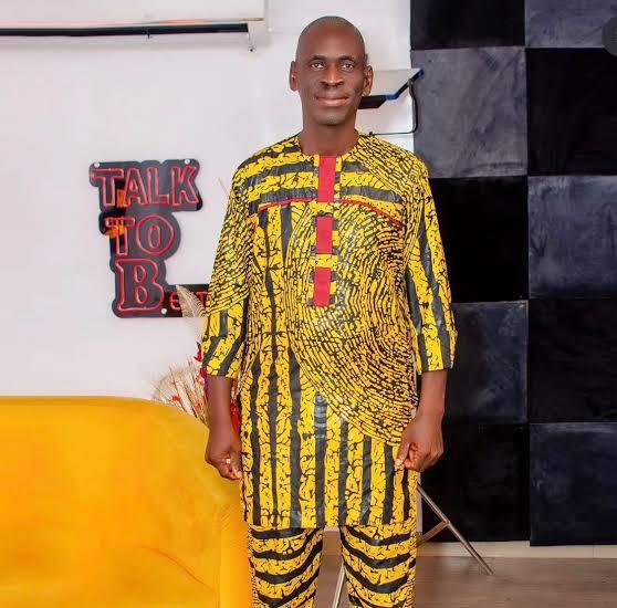 Sunday Afolabi sold his car for ₦180,000 and became a danfo driver.