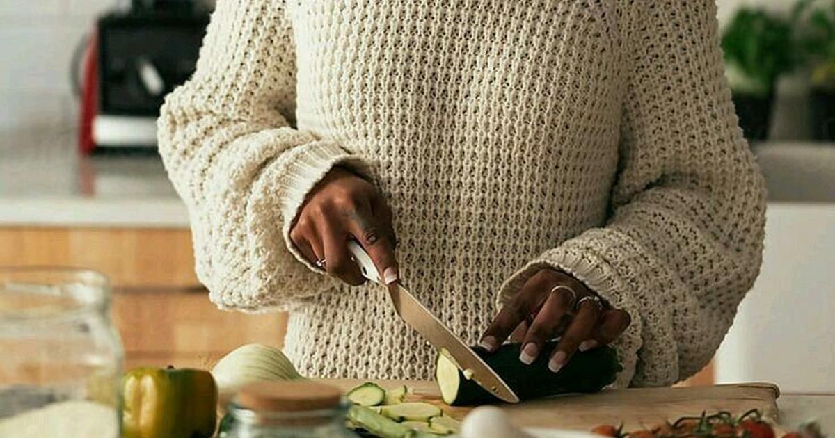 Late Dinner Timing Linked to Higher Diabetes Risk, New Research Reveals
