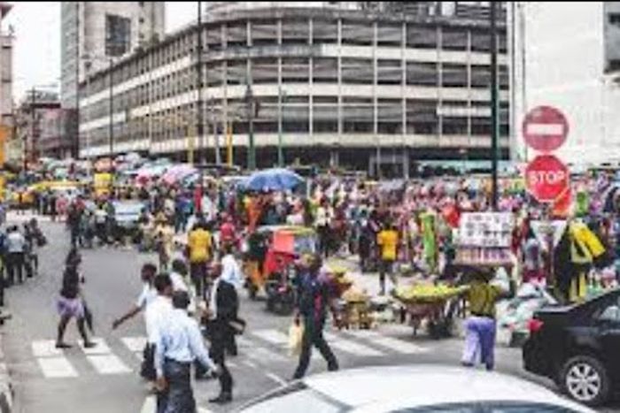 How to still live your best life amidst Lagos street chaos