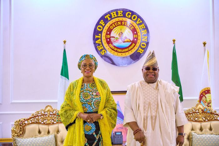 Tinubu lauds Adeleke at the alternative school for girls inauguration in Osun, donates N50m