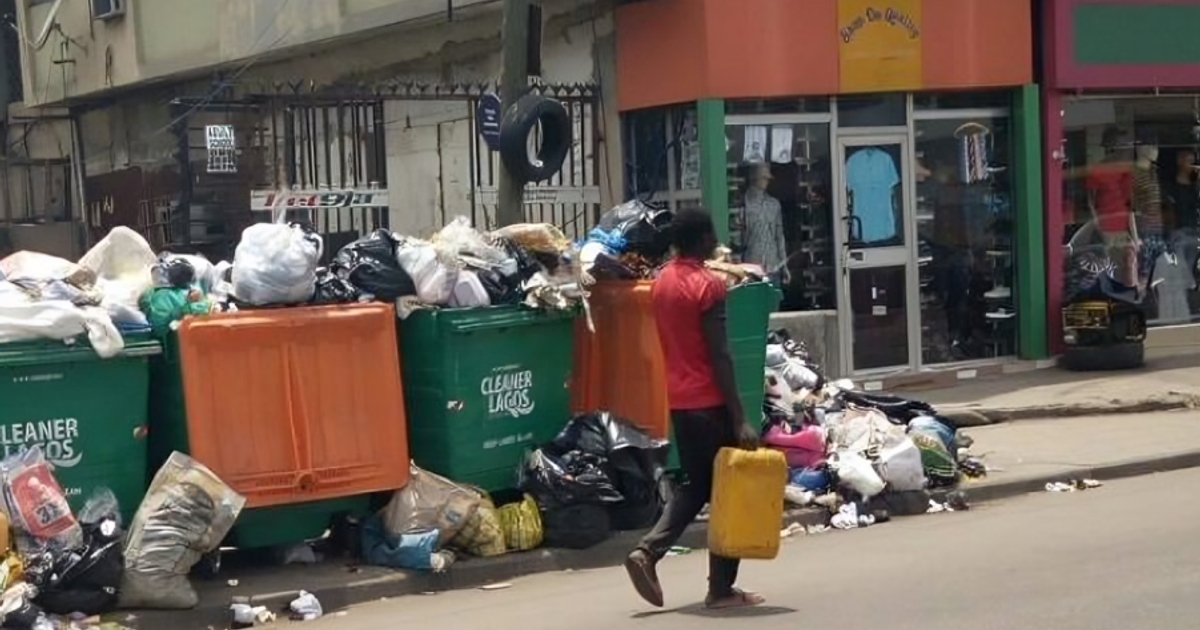 Lagos Residents Protest Poor Waste Collection Despite Monthly Fees