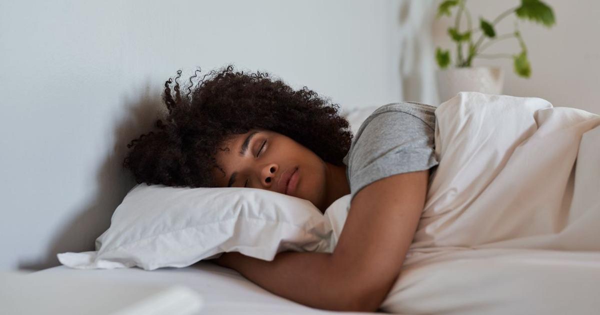 10 Natural Foods That Help You Sleep Better, According to Research