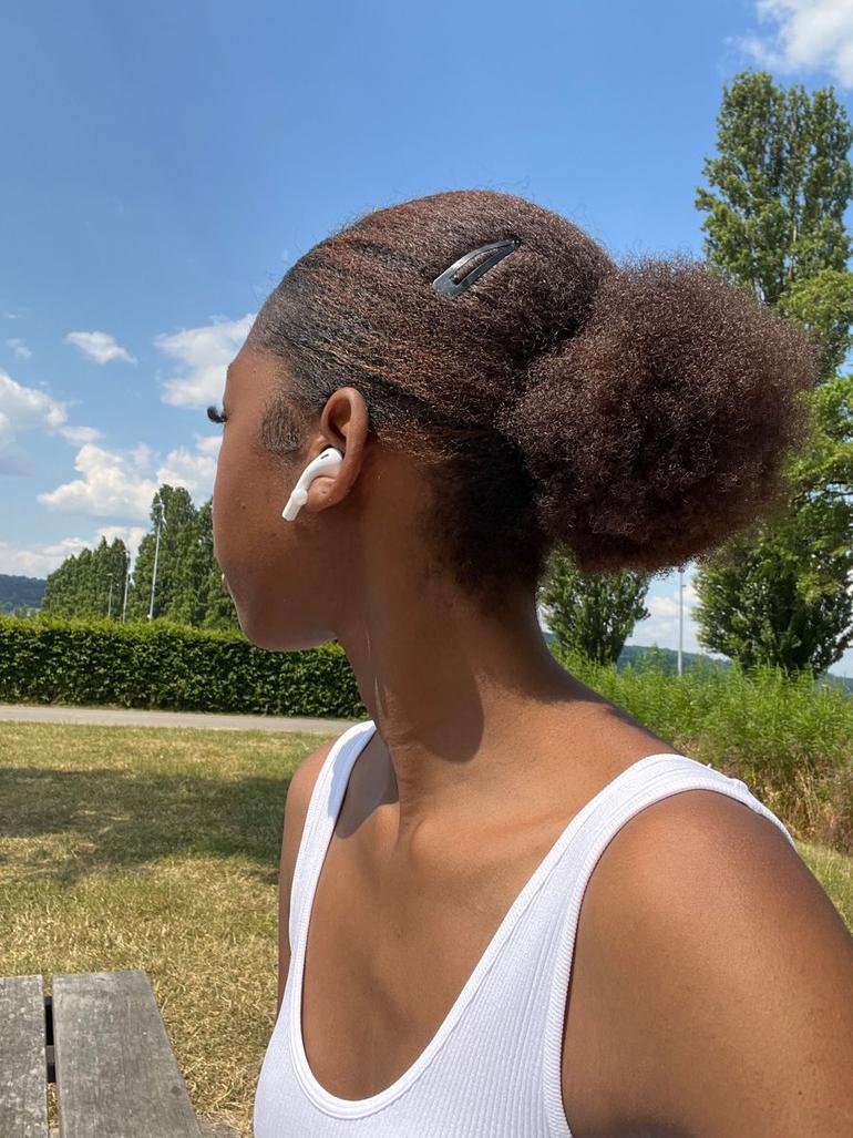 low-puff-hairstyle